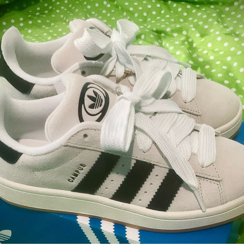 ADIDAS Campus size women’s 6